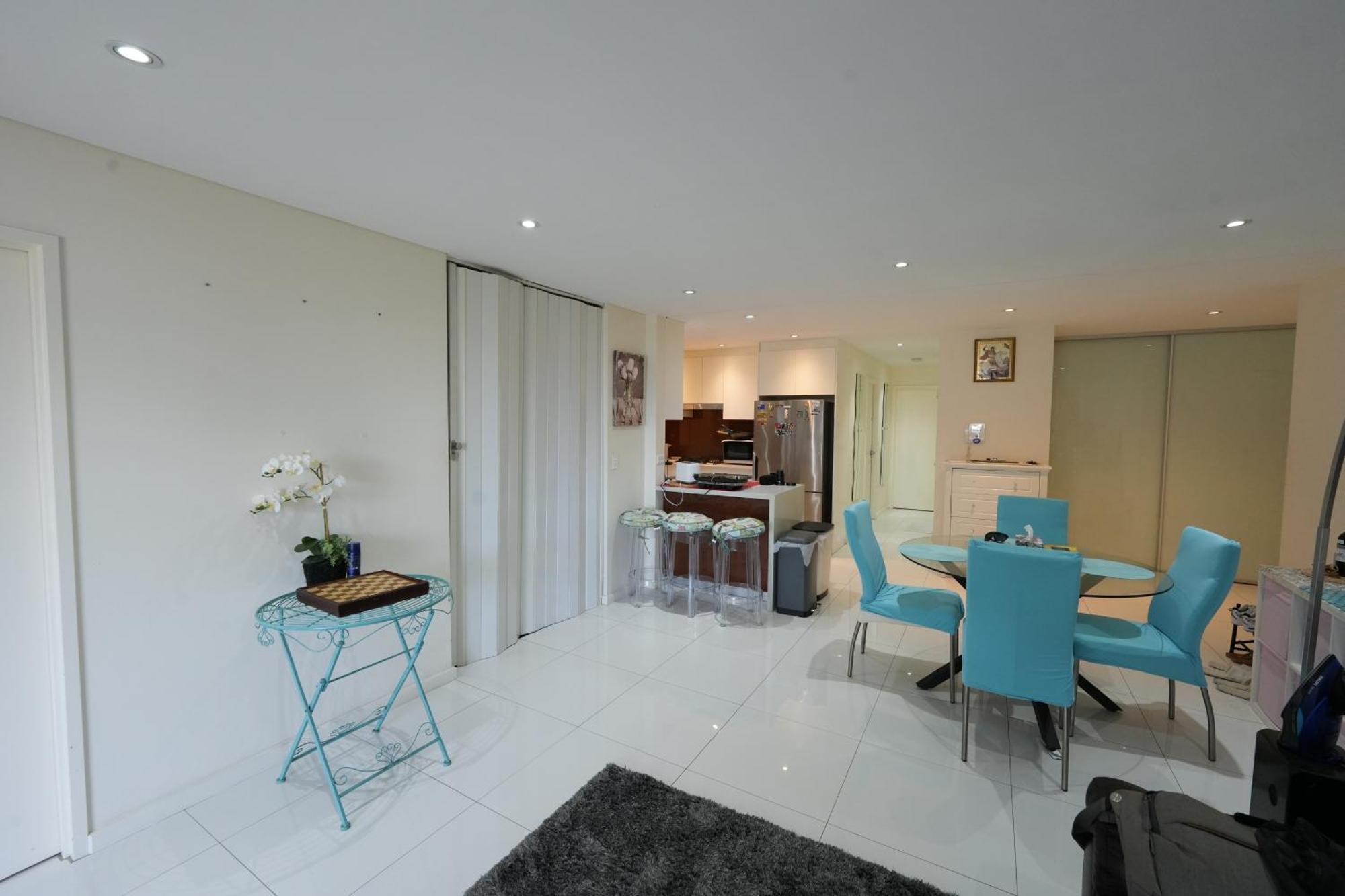 Parramatta Shared Apartment Сидней Номер фото